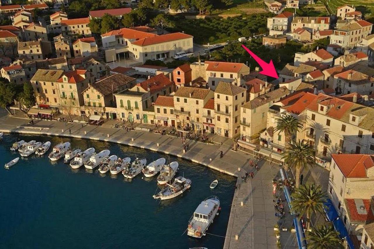 Komiža Apartment Whooart מראה חיצוני תמונה